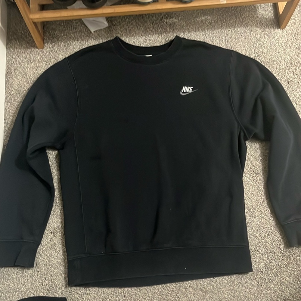 Nike Men's Crewneck Sweater in Black